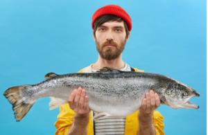 Read more about the article What Do Salmon Eat?